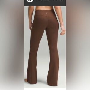 Lululemon Align Low-Rise Flared Pant 32.5"